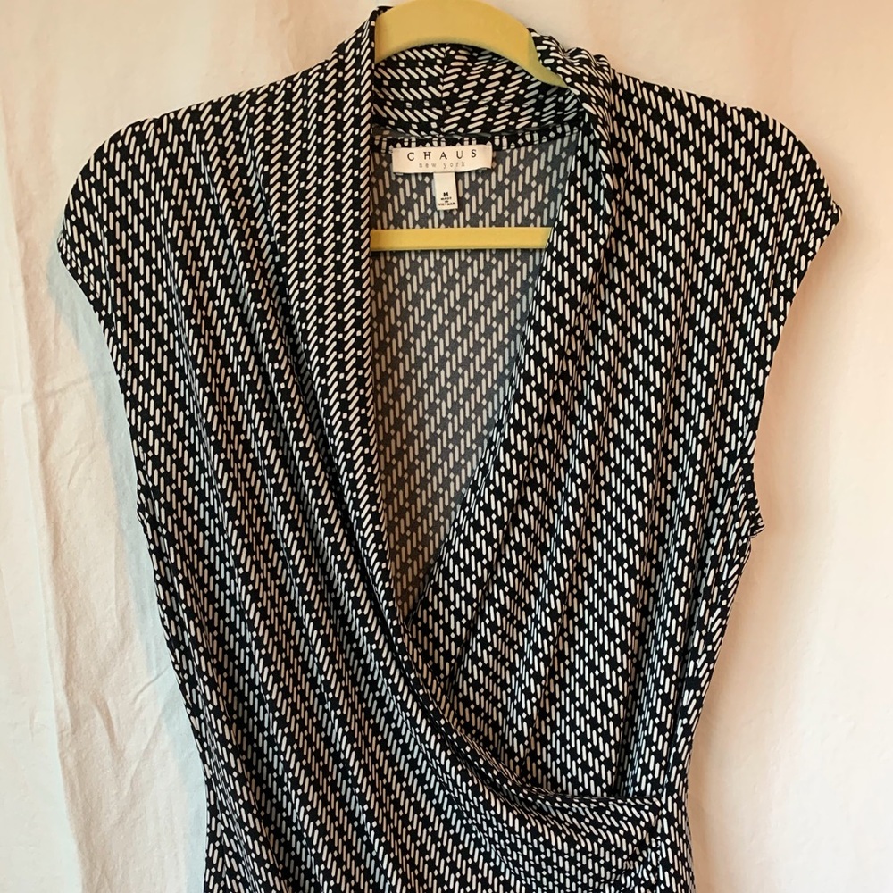 Black & white geometric draped front blouse